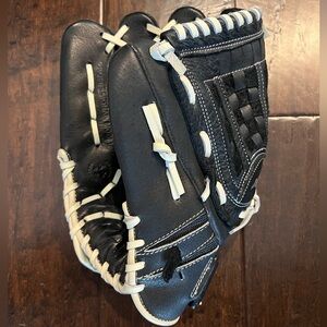 Mizuno baseball glove